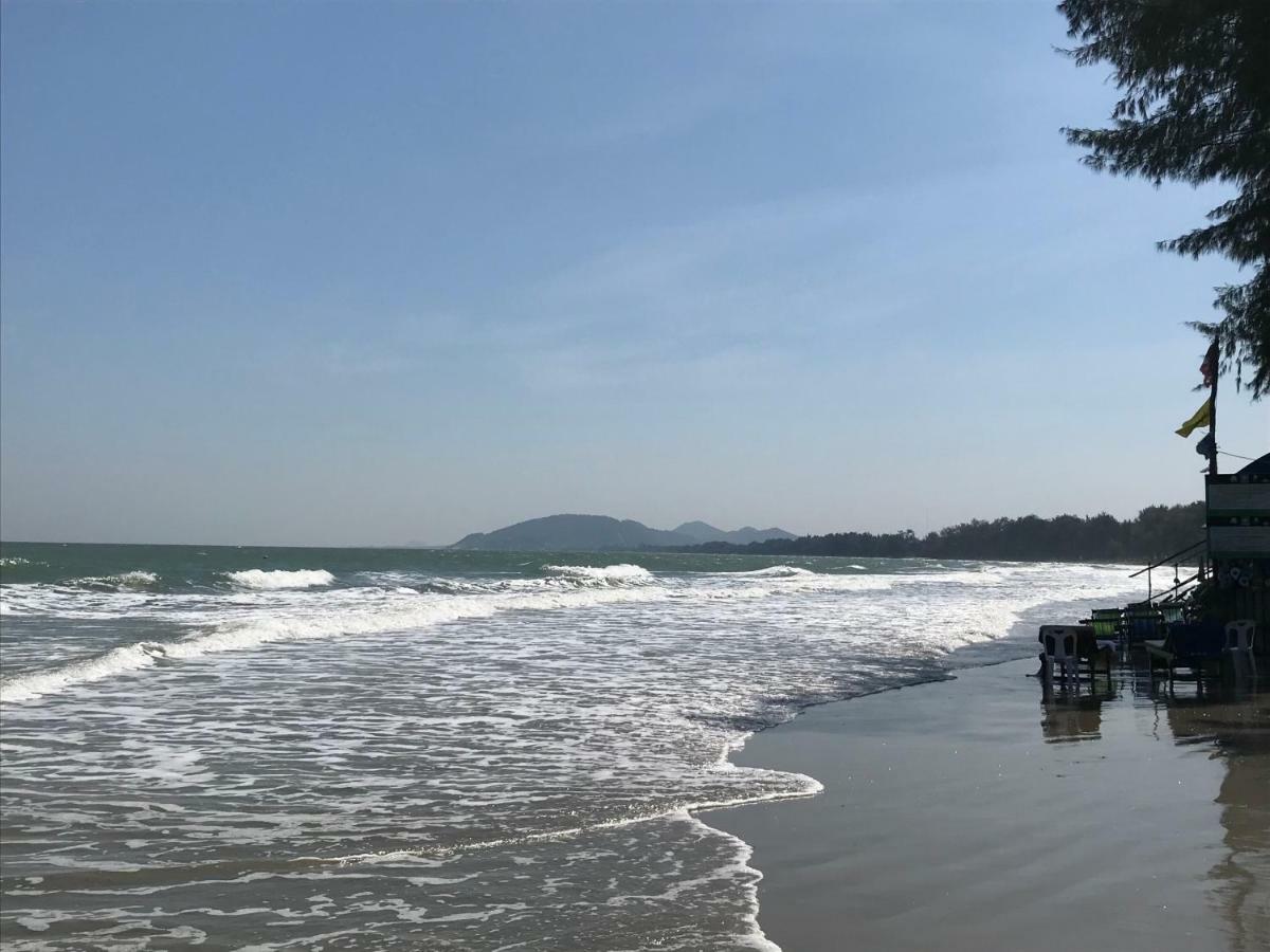 The Pine Hua Hin Apartment Luaran gambar